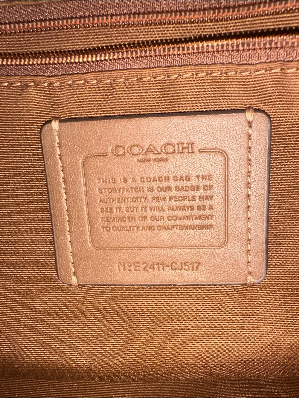 Coach Pebbled Leather Shoulder Bag in Brown Tan - Picture 5 of 6
